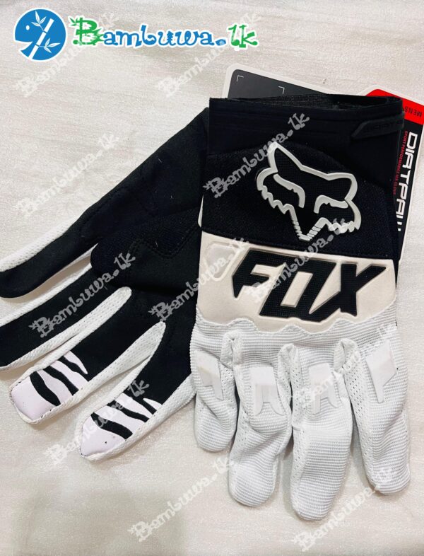 Fox White Gloves